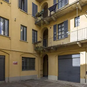 stunning-apt-in-the-design-district.it-lombardy.com/